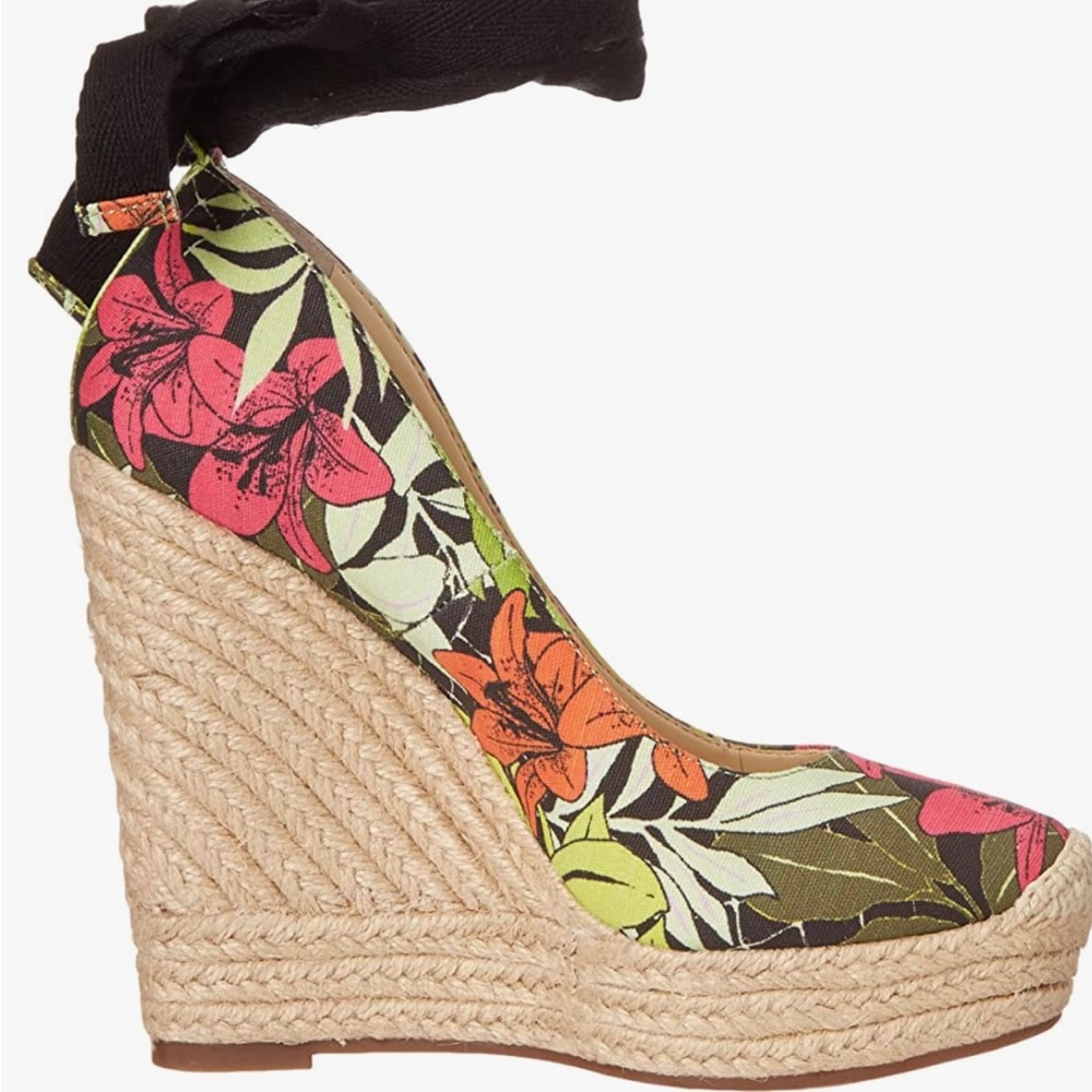 Jessica Simpson Wedges - Picture 11 of 11